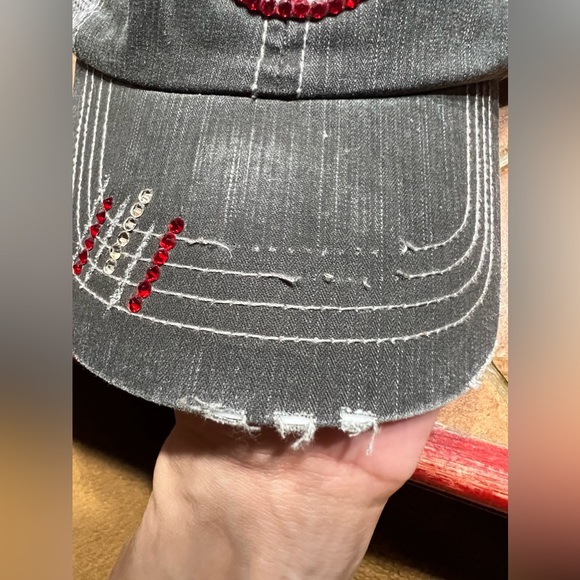 LeeLee Rox Swarovski Crystal Baseball Cap - Picture 4 of 12